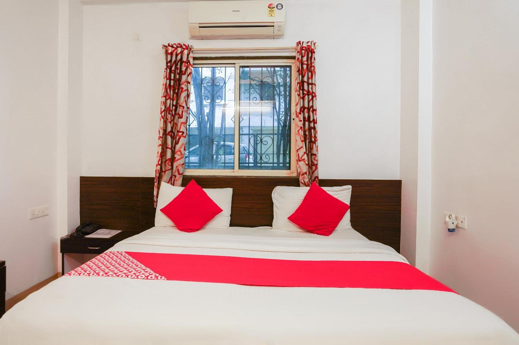 Hotel O The Royal Samrat Пюн Екстериор снимка