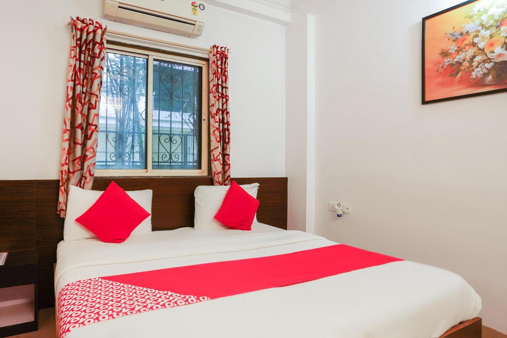 Hotel O The Royal Samrat Пюн Екстериор снимка